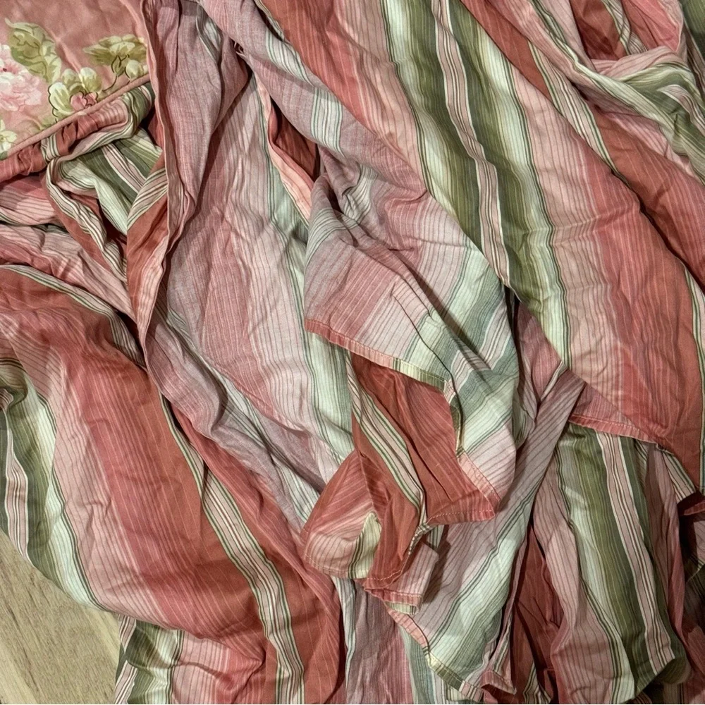 RARE / VTG Shabby Cottage Chic Chris Madden / Full Size /  Bedspread Ruffled